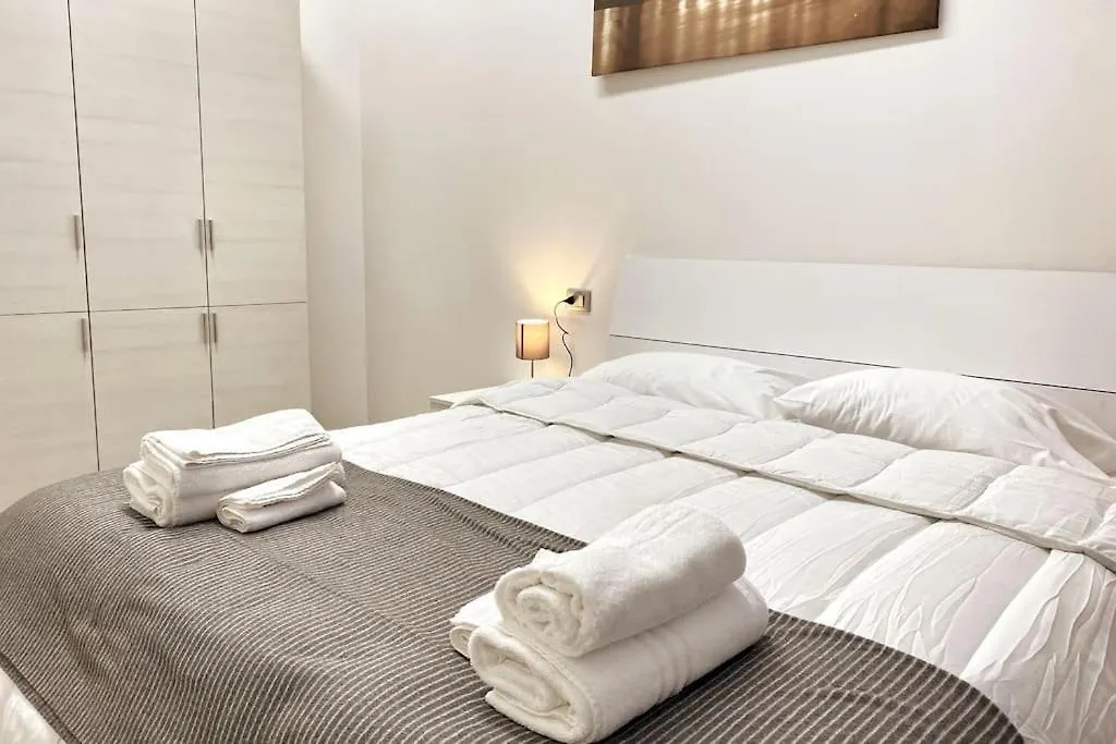 Reno Apartment Casalecchio Di Reno 0*,  Włochy